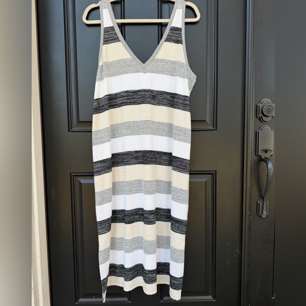GAP Striped V-Neck Sleeveless Maxi Dress - White, Cream & Gray